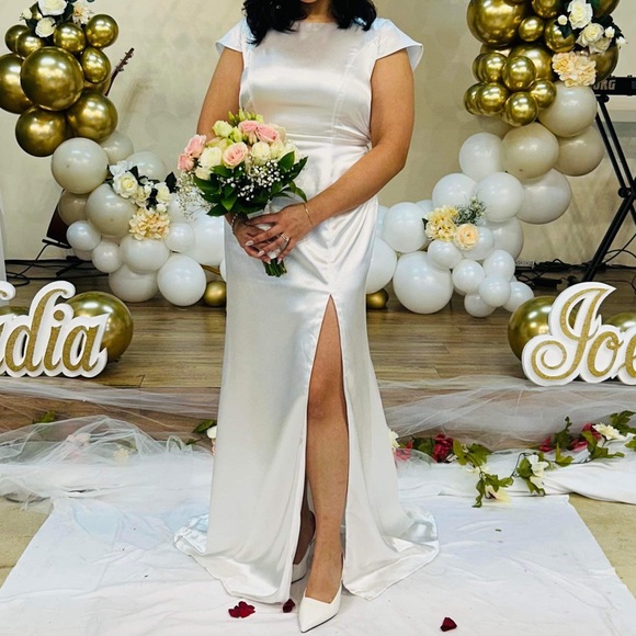 NWT • Sophisticated Romance White Satin Backless Maxi Dress - Picture 5 of 5